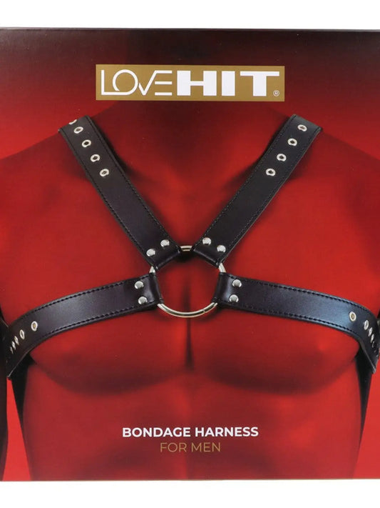 Miesten vegaaninahkaiset rintavaljaat, säädettävät hihnat, nastakoristeet ja O-renkaat edessä ja takana – näyttävä ja istuva asuste.