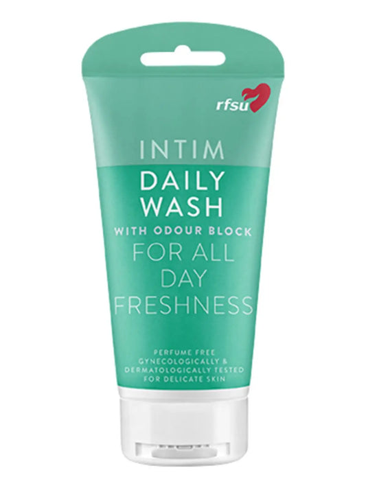 Hajusteeton intiimipesuneste, jossa maitohappoa ja aloe veraa – hellävarainen pH-tasapainoa tukevaksi pesuun.