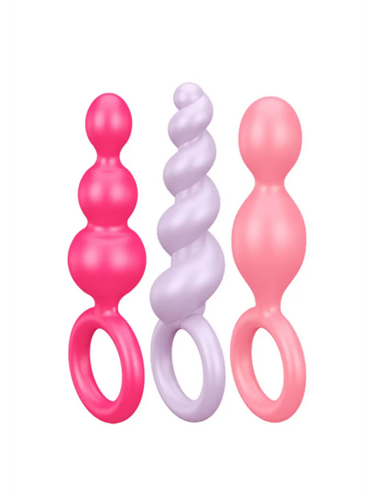Booty Call Plugs 3-osainen anaalitappisarja, pehmeä silikoni, erilaiset muodot ja käytännöllinen ote – monipuolista ja turvallista nautintoa.