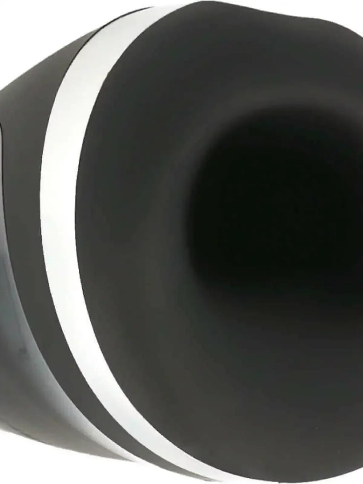 Satisfyer Men Heat on lämmitettävä masturbaattori, joka tarjoaa realistisen tuntuman ja intensiivistä nautintoa.