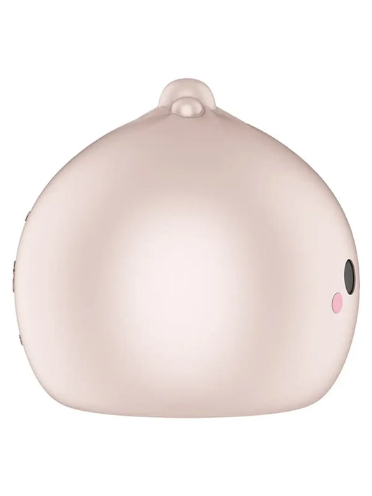 Satisfyer Mochi on kooltaan pieni, mutta nautinto on suuri. Piditpä sitten lempeästä alioaineesta tai intensiivisistä värähtelyistä, tämä pyöreä ja kätevä kumppani mukautuu täydellisesti mielialaasi.