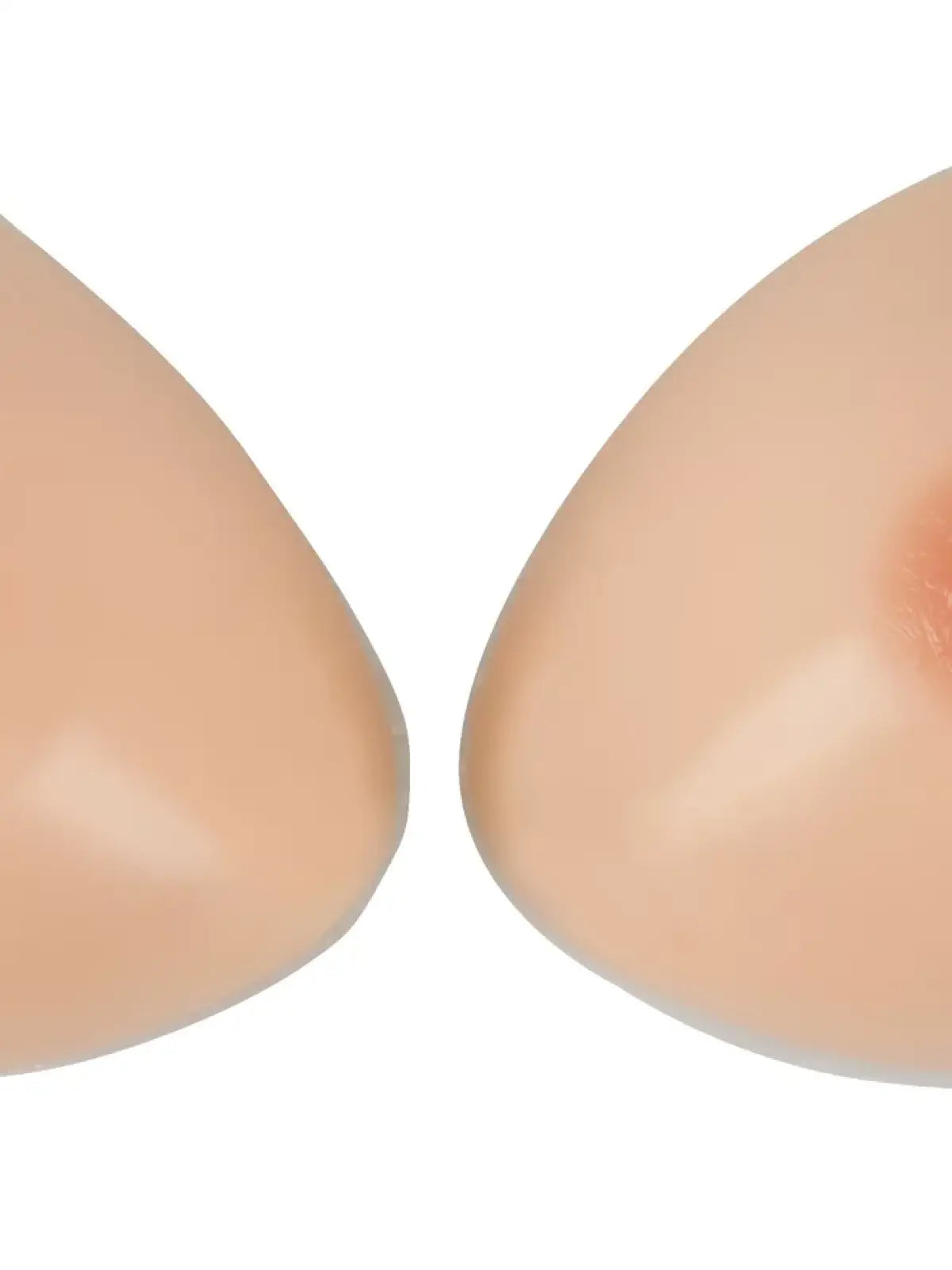 Aidot silikonirinnat, jotka lisäävät rintojen kokoa jopa neljällä kuppikoolla – sopivat rintaliiveihin ja tuntuvat luonnollisilta.