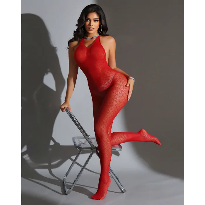 Avohaarainen punainen sukkapuku